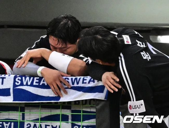 삼진-삼진-삼진-삼진...'잠실 빅보이', 끝내 눈물까지 터졌다. 염경엽 "마무리 캠프 훈련 많이 시키겠다"