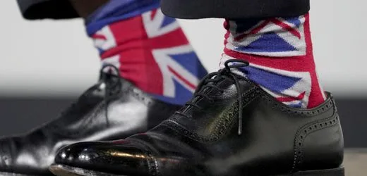 Strümpfe: Farbig, aber heikel – ein Sockenpaar und die Kleiderordnung in London