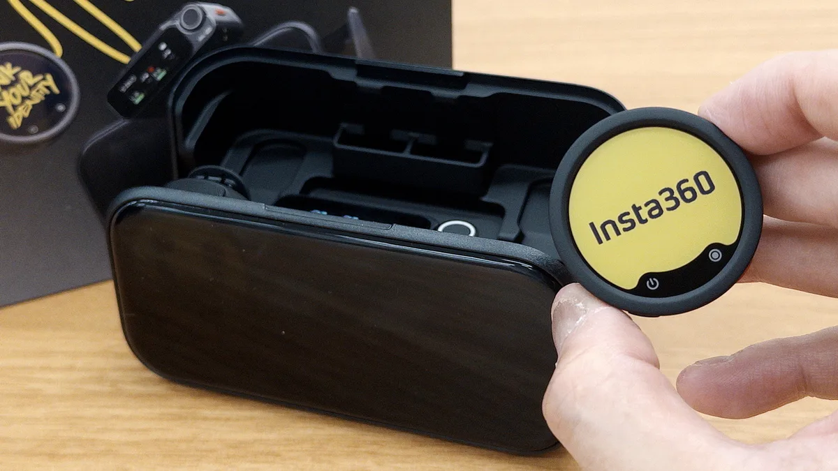 E-Inkディスプレイ・3マイクアレイ・32bitフロート録音に対応した「Insta360 Mic Pro」外観レビュー