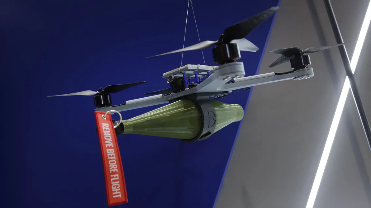 "Ma vie privée a cessé d'exister": le PDG d'une start-up allemande livrant des drones à l'Ukraine vit caché en raison de menaces russes