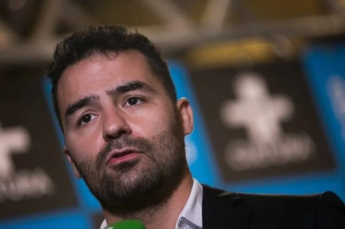 "Apresenta para nós", diz Mamãe Falei sobre avó ucraniana de Nat Boulos