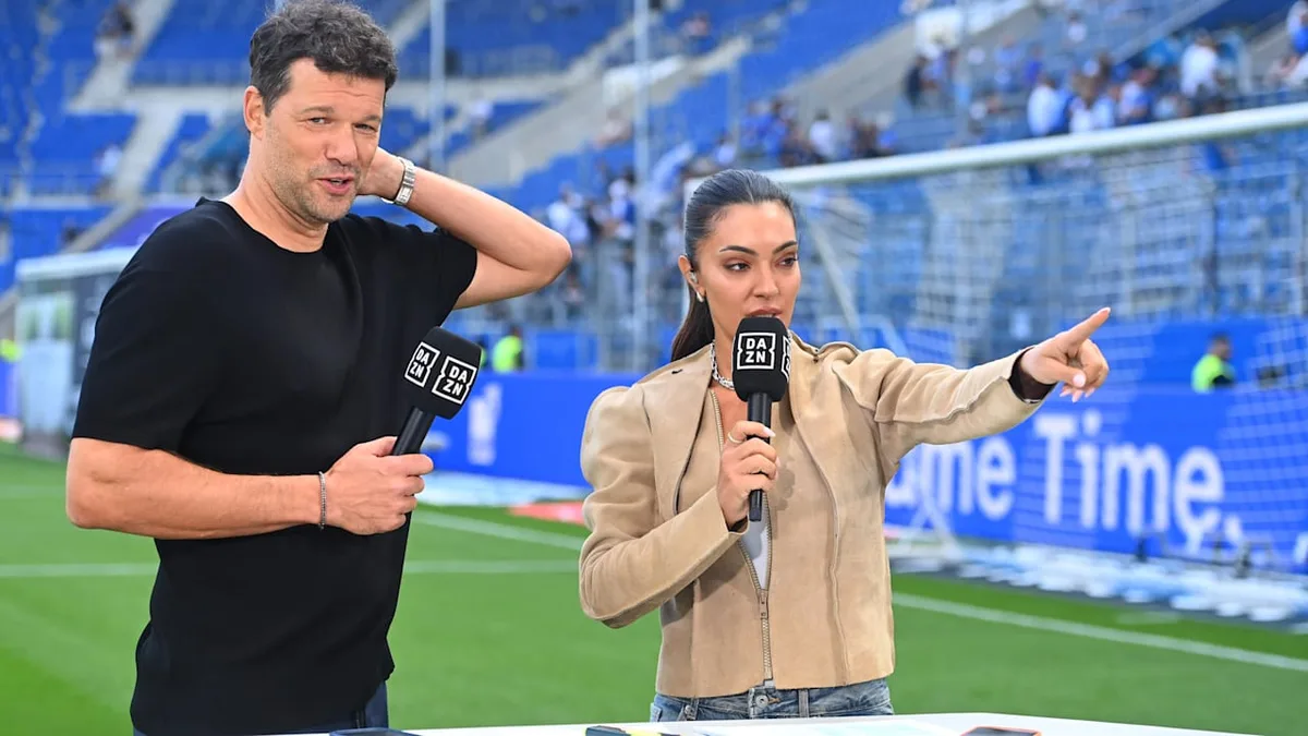 Für Schalke-Spiel - DAZN holt Kommentatoren-Legende zurück