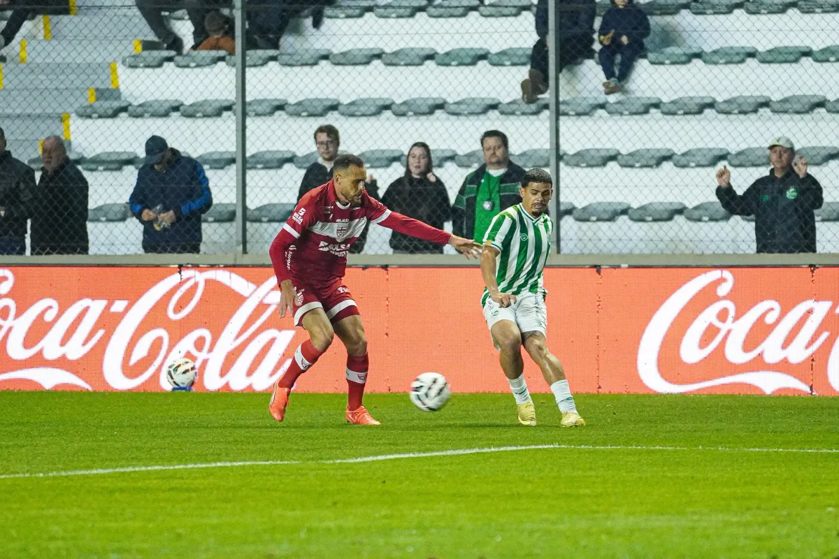 Juventude vence o CRB de virada e assume a liderança da Série B
