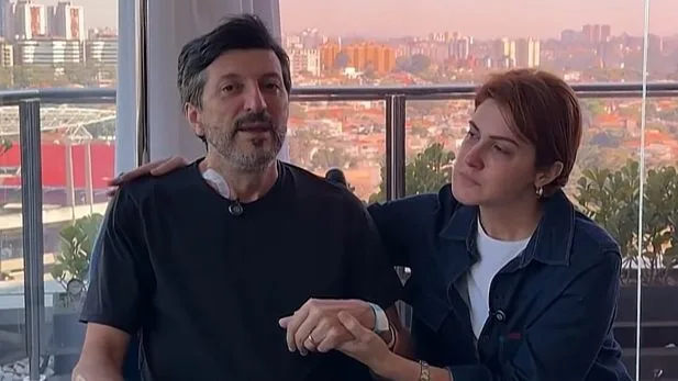 Em 1ª entrevista na TV, Lito Sousa revela os primeiros sinais de doença rara, e esposa emociona com combinado (Foto: Divulgação/RECORD)