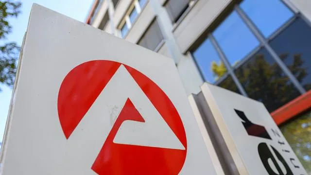 Arbeitsmarkt: Mehr Arbeitslose in Thüringen im August