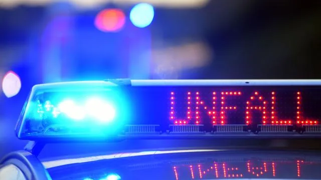 Achtung Staugefahr: Zwei Lastwagenunfälle: A1 bei Schwerte gesperrt