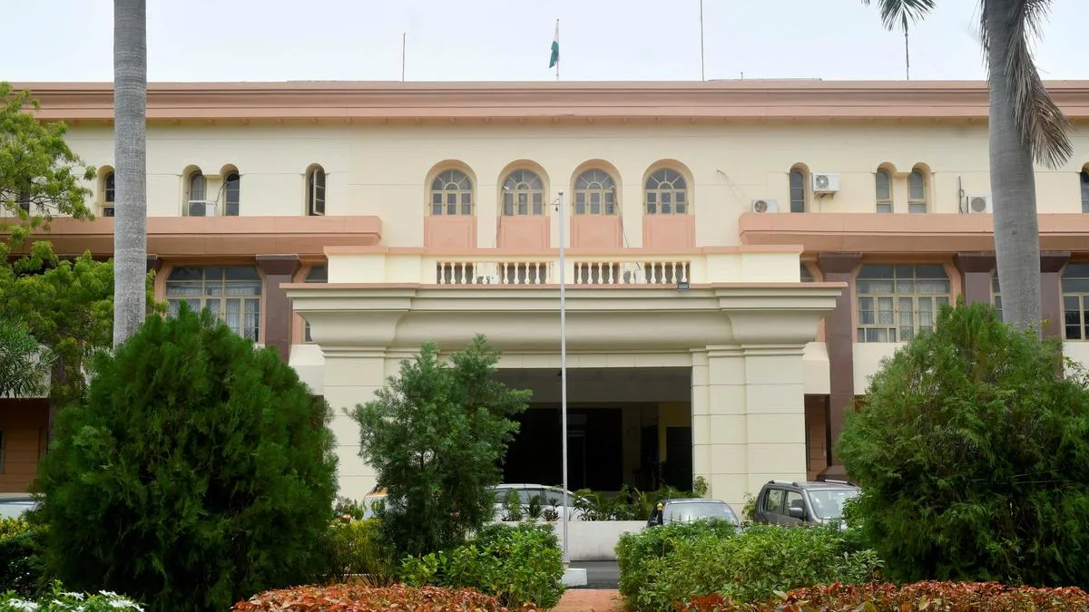 Amid student protests, Pondicherry University appeals for dialogue
