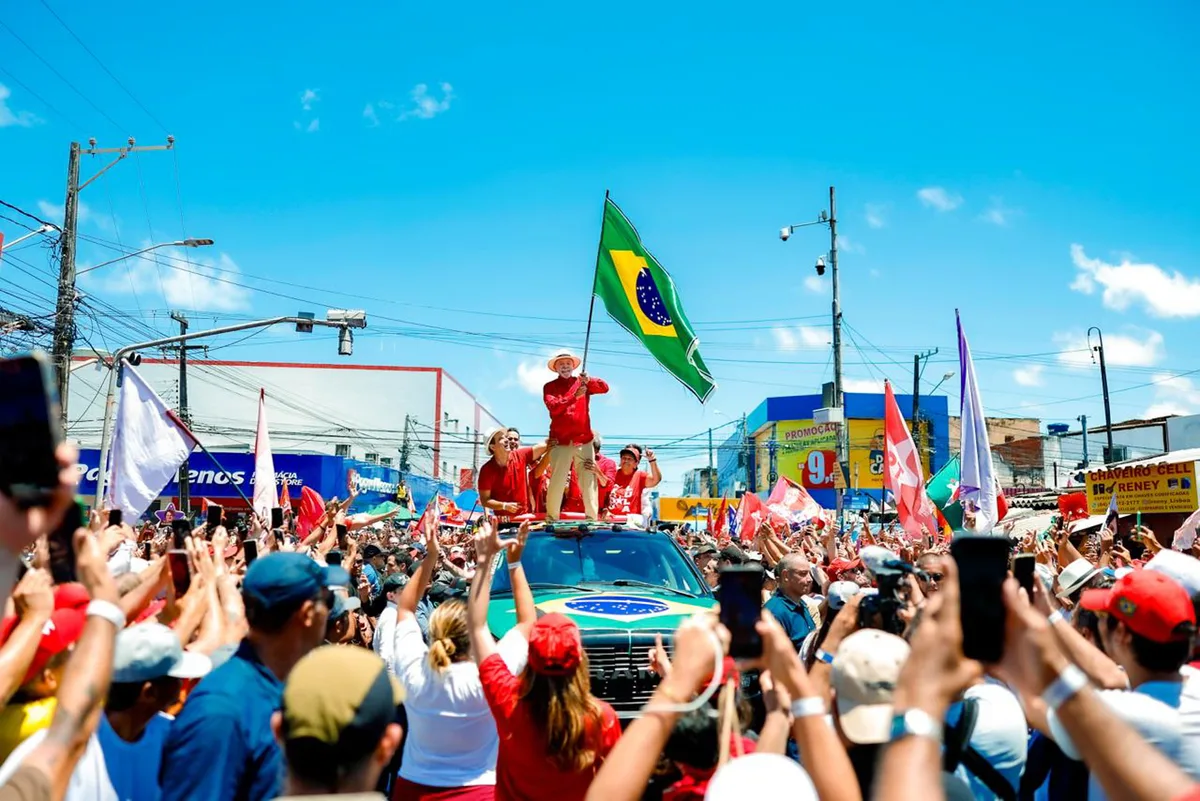 As 4 viradas do PT que podem inspirar Lula no 2º turno