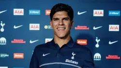 FOTOS: dois lusos entre os 20 jogadores mais caros no mercado das «Big-5»