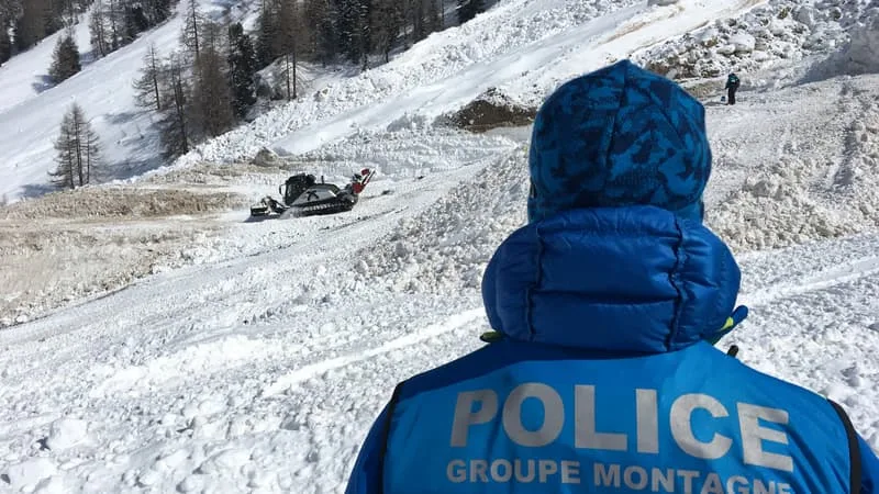 Les corps de deux alpinistes belges disparus il y a 34 ans en Suisse retrouvés après la fonte d'un glacier