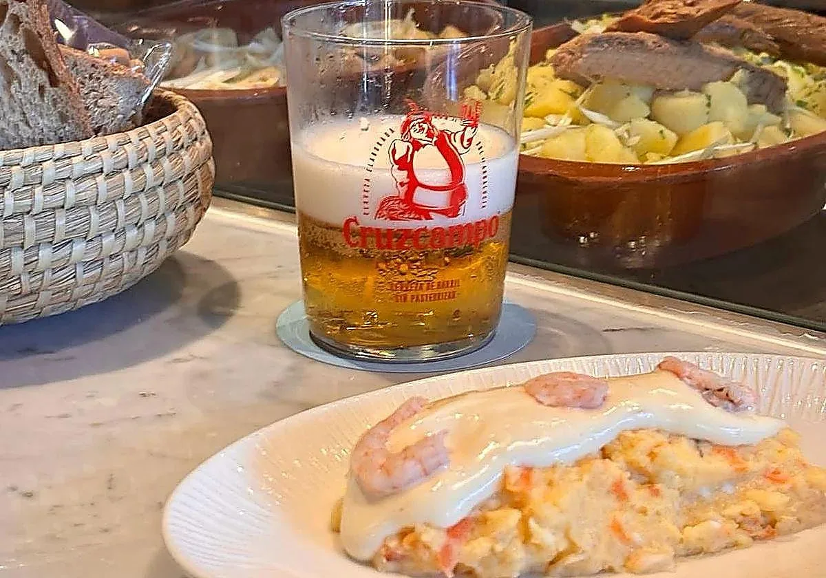 Los bares de Sevilla acompañarán sus tapas con una bandera de Ceuta como muestra de solidaridad