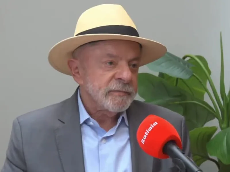Lula diz que Mendonça "fez política" com relatoria do caso Master
