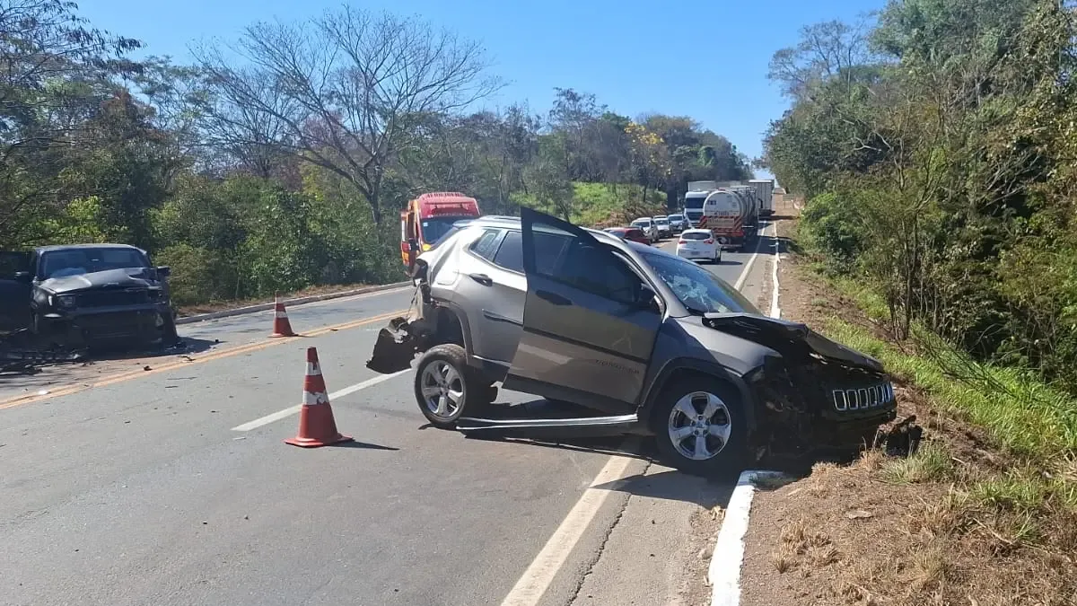 Acidente com quatro veículos deixa oito feridos em Uruaçu