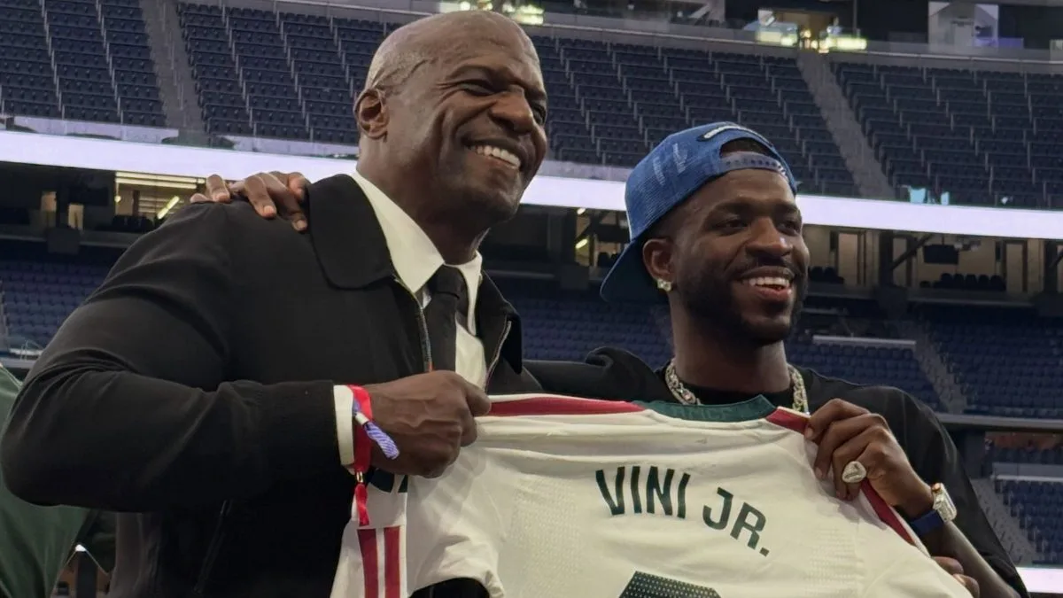 Terry Crews chama Vini Jr. de ‘irmão’ e outro ator de ‘Todo Mundo Odeia o Chris’ faz apelo: ‘Me apresente’
