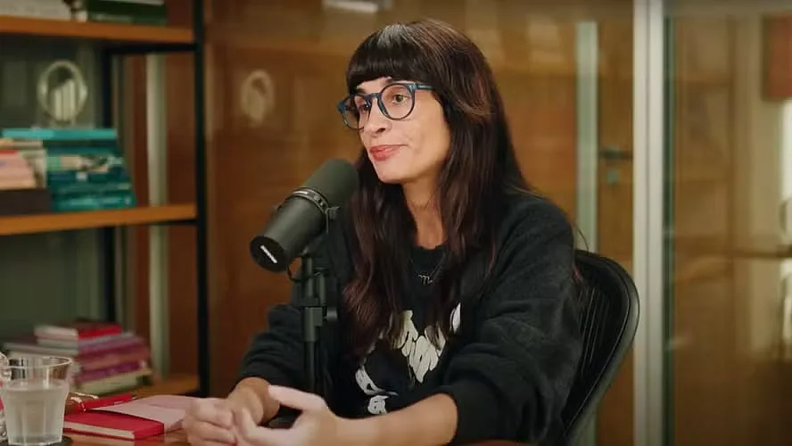 Camila Fremder apresenta podcast "É Noia Minha?" em Lisboa e no Porto