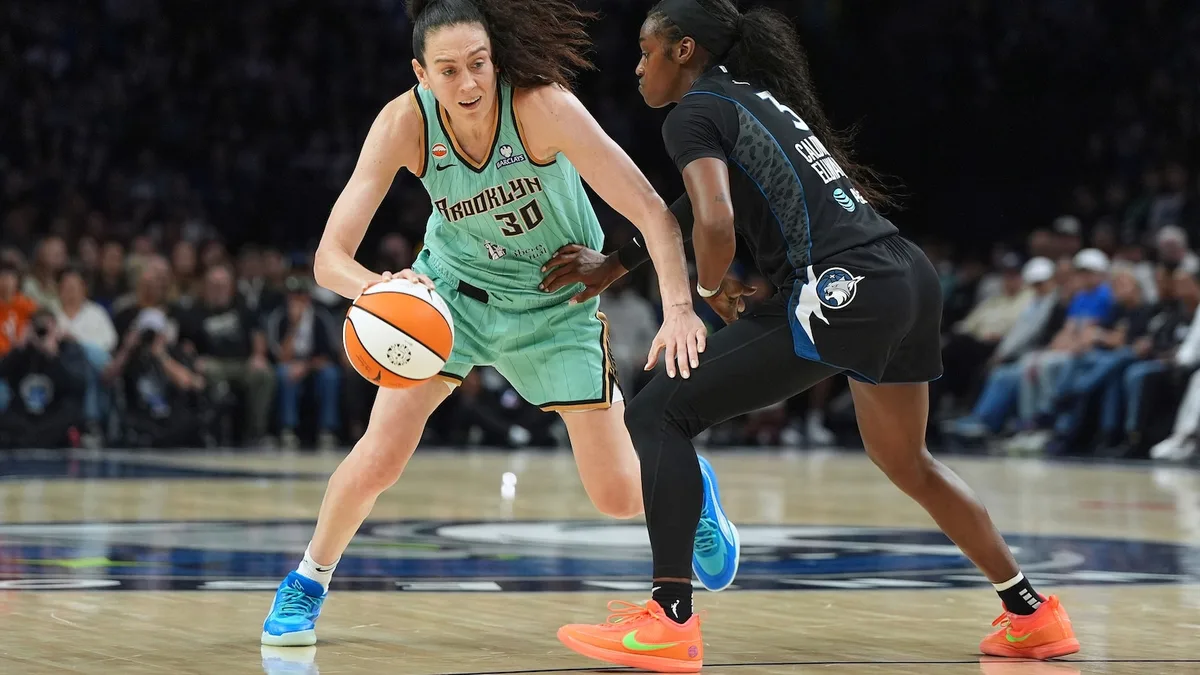 Breanna Stewart’s 9-year no-tech streak snapped in the Liberty’s loss to Atlanta