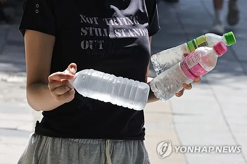 충북 낮 최고 34도 무더위…오후 한때 소나기