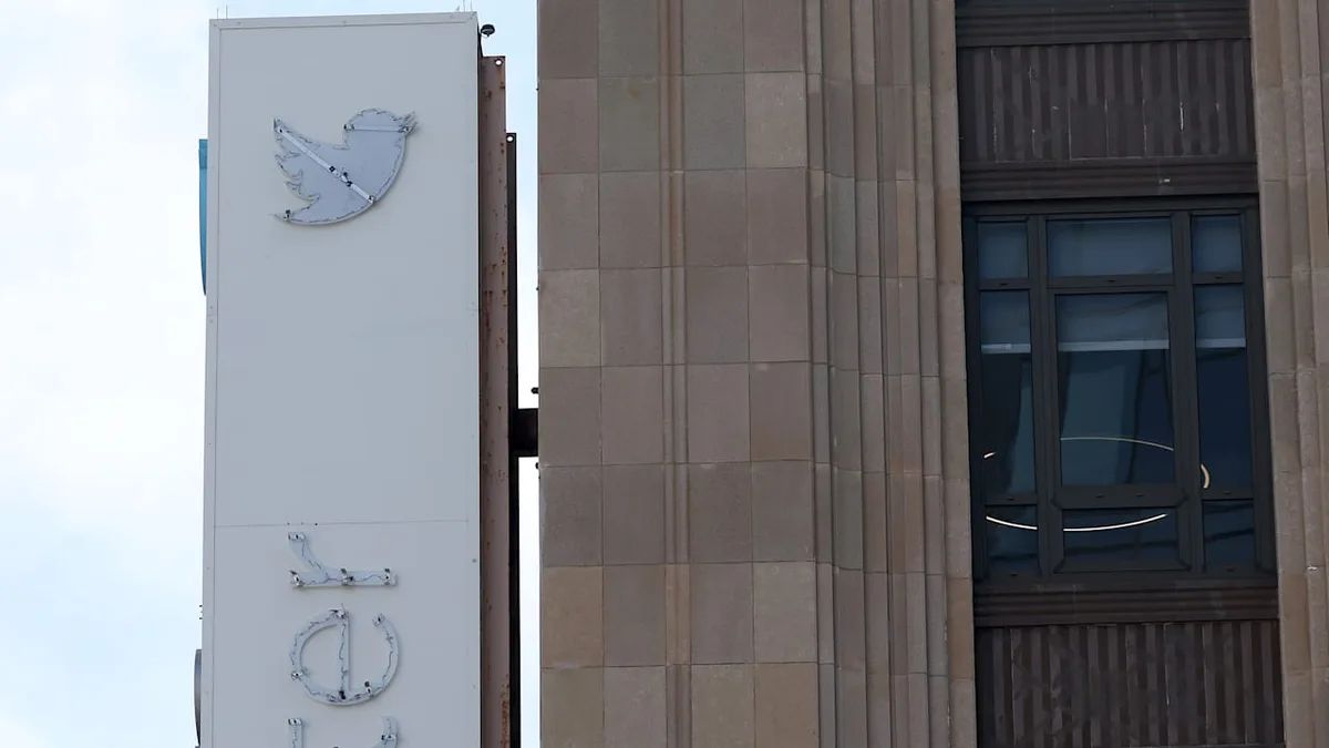 Social-Media-Dienst - Neues Twitter startet mit kostenpflichtigem Zugang