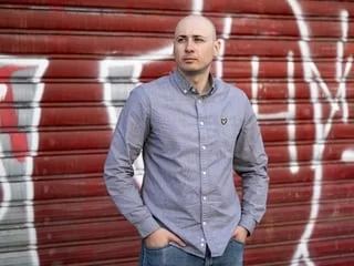 Le militant antifasciste albanais « Gino » doit être remis à l’Allemagne, a annoncé la justice française
