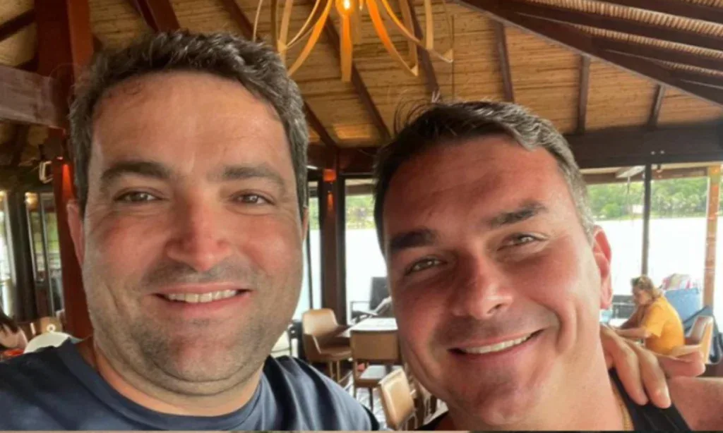 Advogado ligado a Flávio Bolsonaro e Vorcaro rebate vídeo de Richarlison
