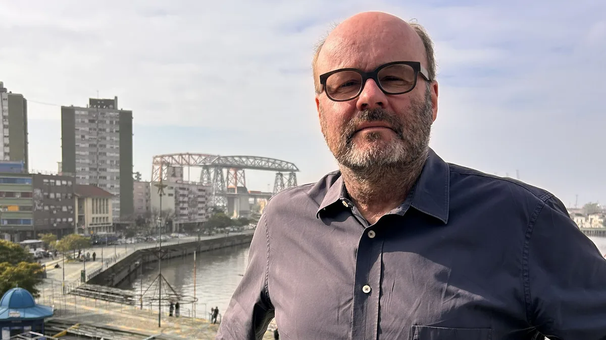 Thomas Demand, en Proa: “La IA repite lo ya hecho, no produce rupturas como el arte de vanguardia”