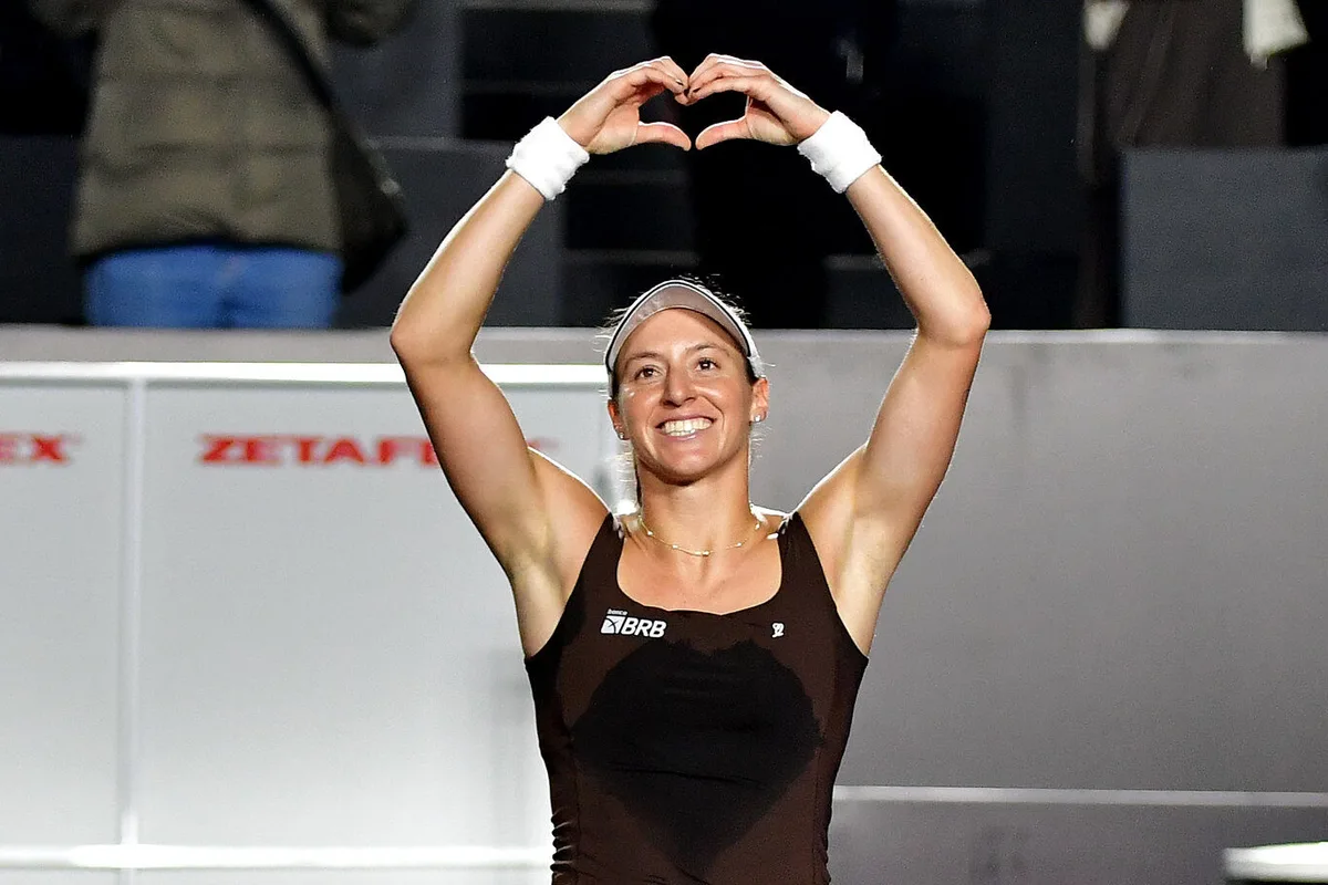 Stefani e Dabrowski são as principais favoritas nas duplas do SP Open