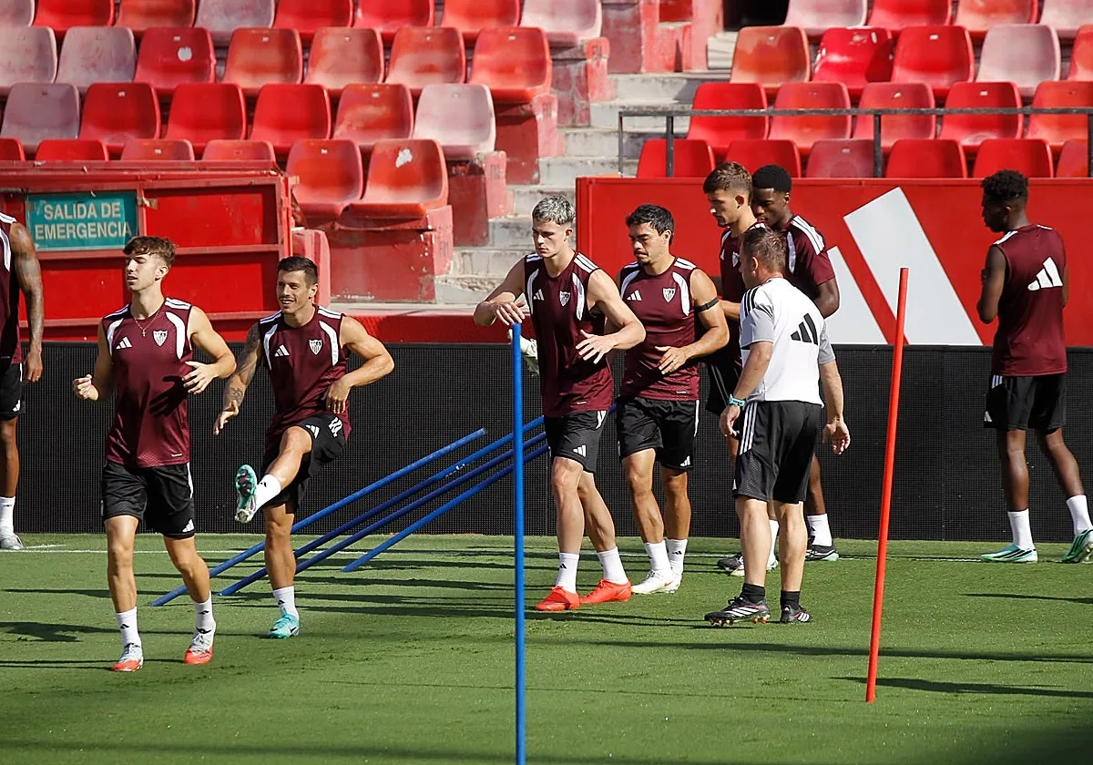 Sevilla - Barcelona: Sin miedo ni urgencias contra el Goliat del momento