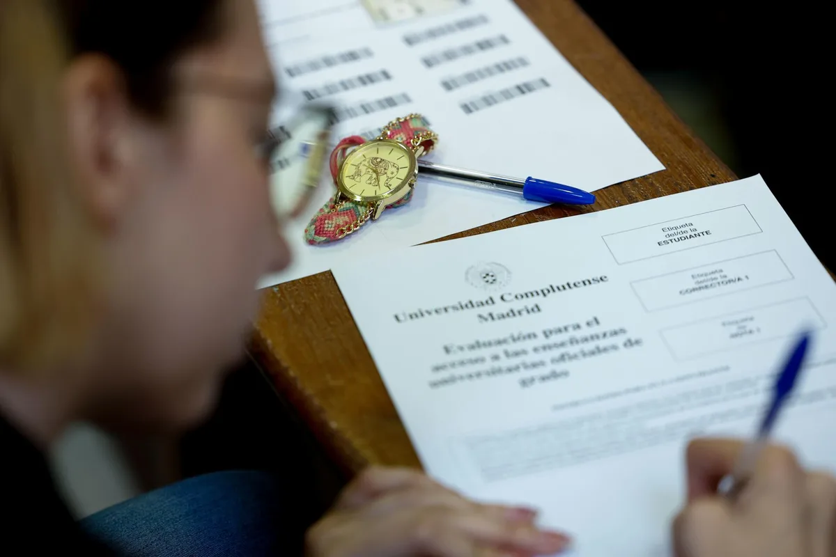 Un estudio cuestiona una de las claves del informe PISA en España: los alumnos ricos no son los que más caen de nivel