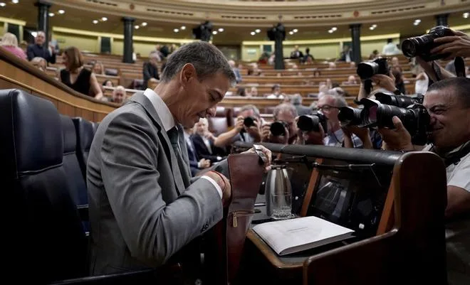 Sánchez deja sin aclarar las causas de la crisis, niega alertas previas y eleva el tono con Rabat por declaraciones inaceptables sobre Ceuta