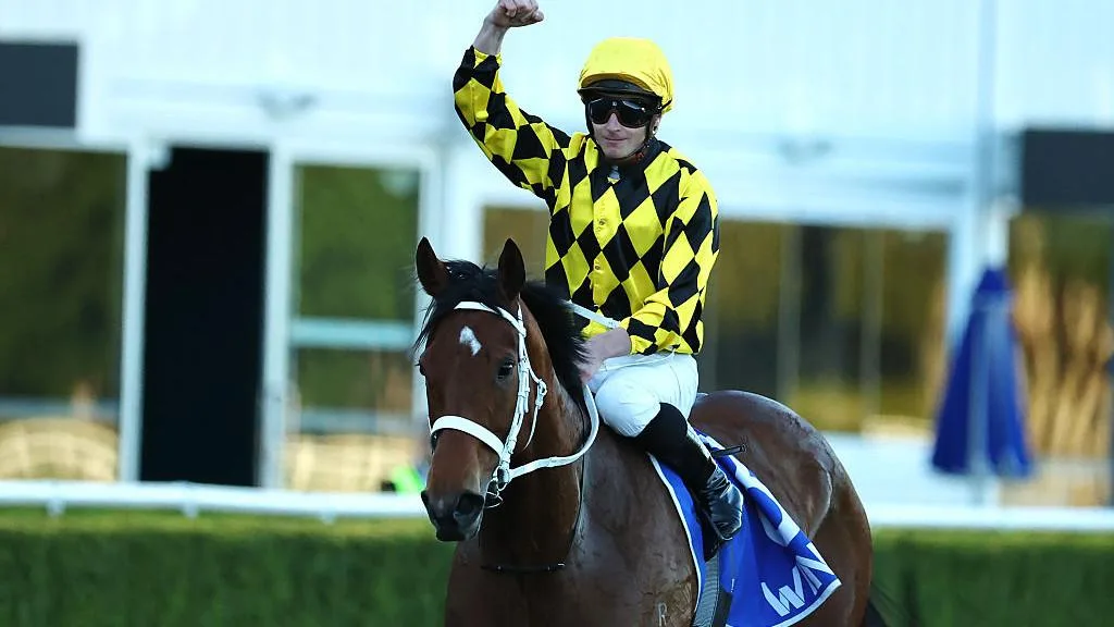 Autumn Glow reigns supreme in stunning comeback to win Winx Stakes