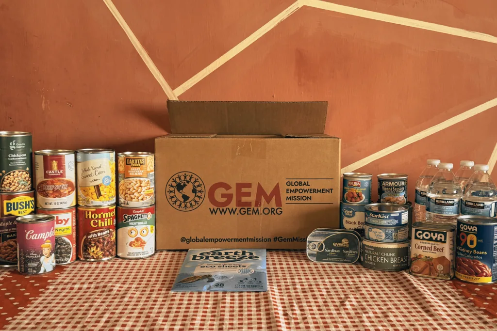 De la caja CLAP a los granos gringos: la comida que llegó a La Guaira tras el terremoto