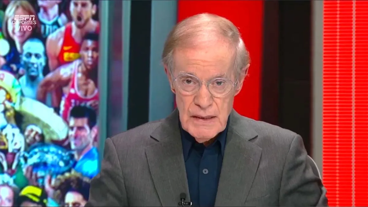 José Ramón Fernández rompe con el antiamericanismo para felicitar a las Águilas en su 110 aniversario