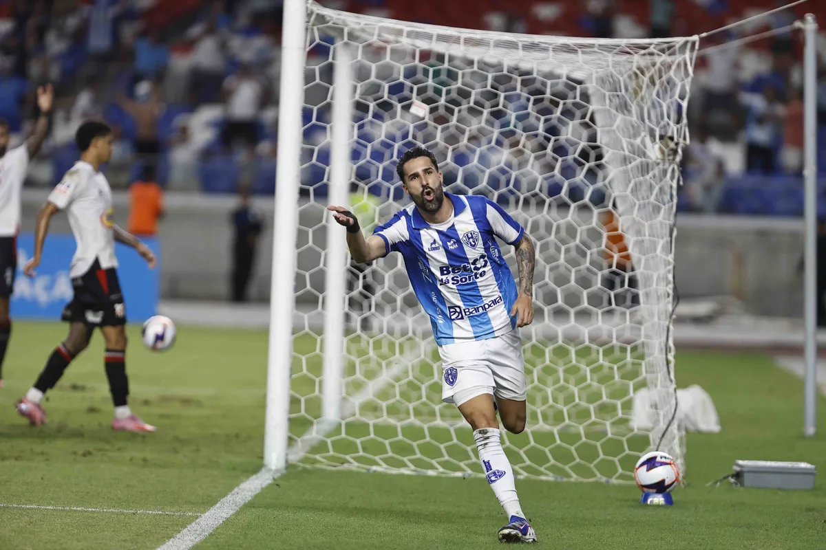 Paysandu e Maringá fazem o confronto do “joga e deixa jogar” na Série C