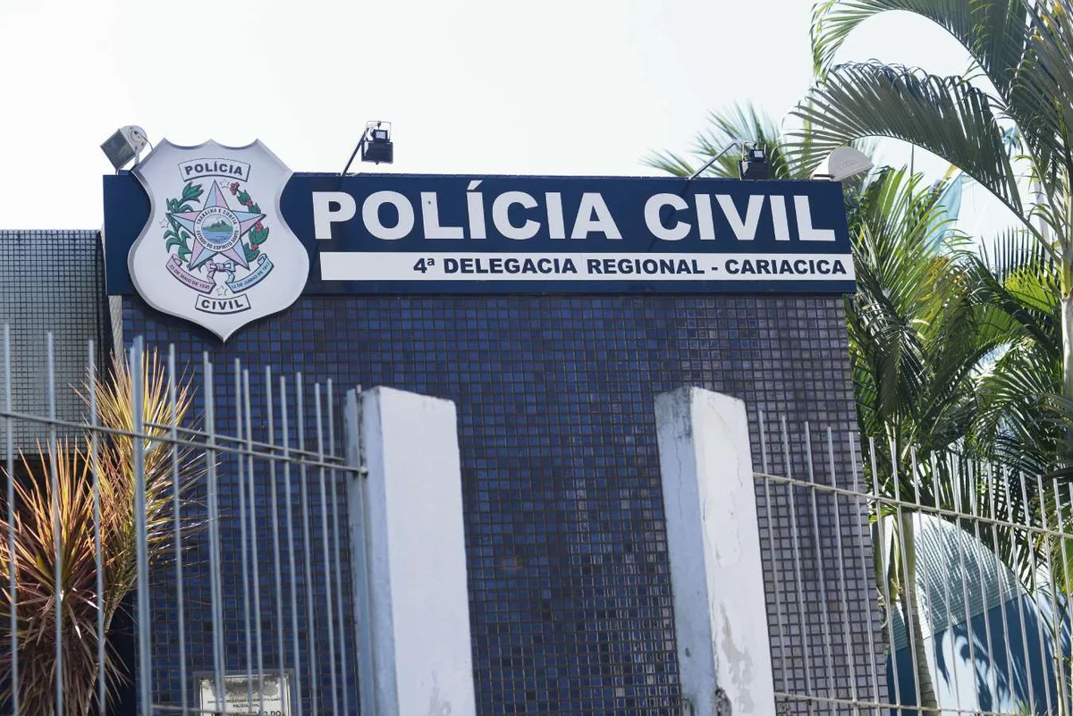 Filha é presa por manter mãe em cárcere e pegar aposentadoria em Cariacica