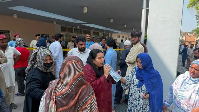 Tragödie: 15 Babys tot - Feuer in Entbindungsstation in Pakistan