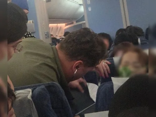 충북대병원, 기내서 응급환자 구한 우즈베키스탄 의사에 감사장
