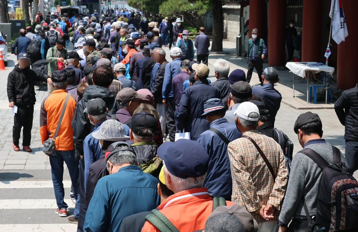 65세 이상 10명 중 9명 연금 받지만… 절반은 月 50만원 미만
