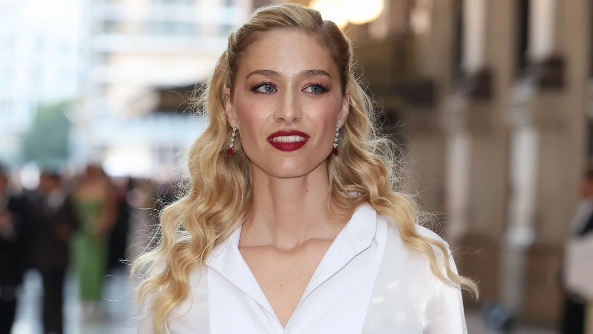 Beatrice Borromeo, reina del blanco y negro: "Un binomio clásico y elegante que domina con maestría"