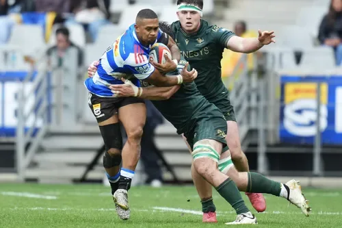 Leolin Zas brings up Stormers century as John Dobson bloods four debutants for Connacht