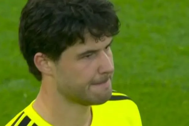 Gary Neville lip reads Senne Lammens' X-rated message to Man Utd teammates