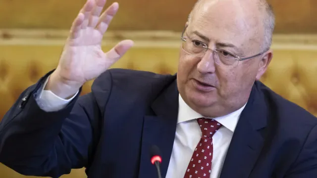 Ministro anuncia apoio a 5.897 agricultores após estragos do mau tempo