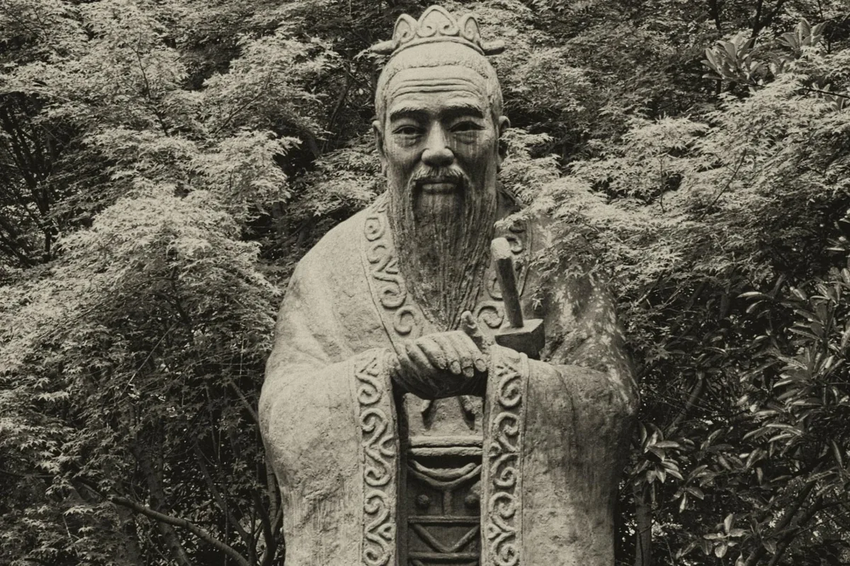 Confucio, filósofo chino: “Saber que se sabe lo que se sabe y que no se sabe lo que no se sabe; he aquí el verdadero saber”