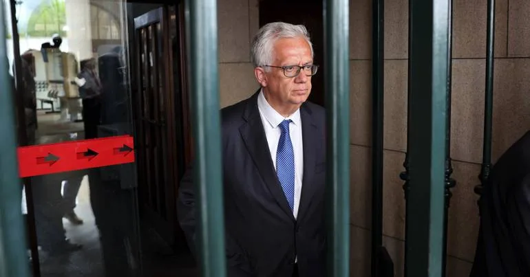 Cabrita sobre Neves: PM estabeleceu "padrão Spinumviva"
