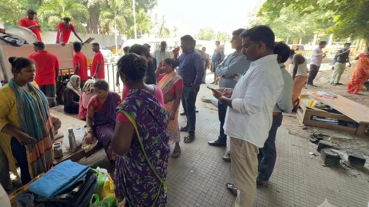 GCC relocates 17 families from streets to shelter
