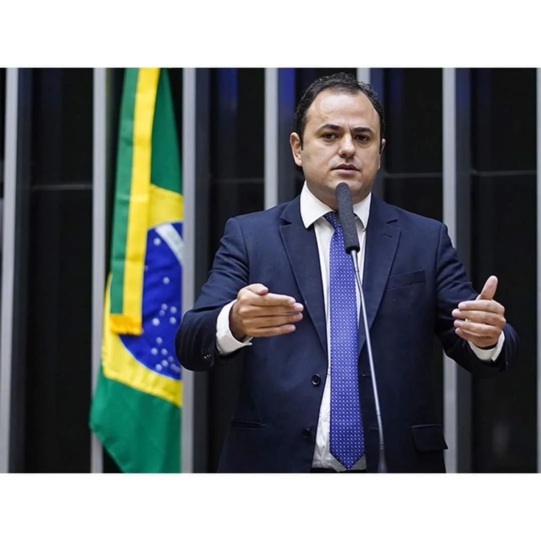 Glauber Braga (PSOL) é reeleito deputado federal pelo Rio de Janeiro com 86.314 votos