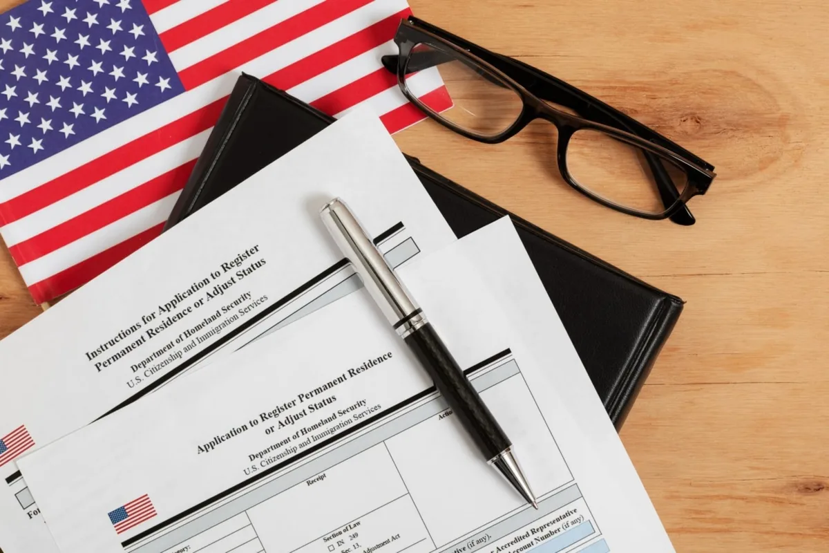 Nuevas normas del Uscis que entran en vigor el 18 de septiembre y actualizaciones del formulario I-485 para la green card