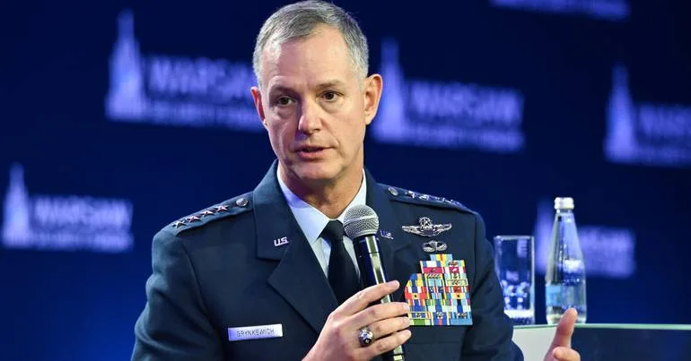 NATO promete tornar inútil qualquer ataque contra aliados