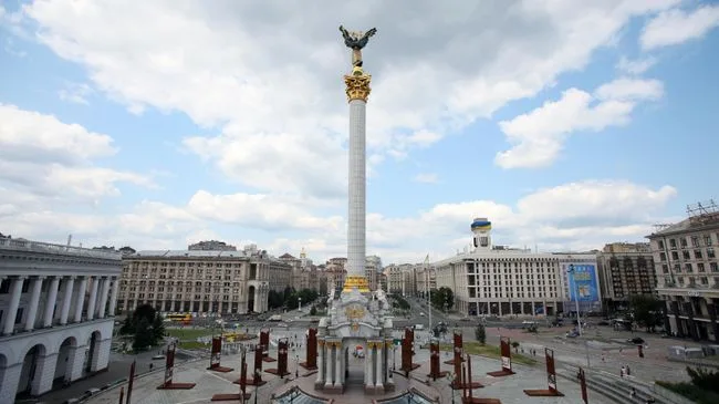 Украине придется вернуть почти 23,5 миллиарда долларов госдолга в 2027 году