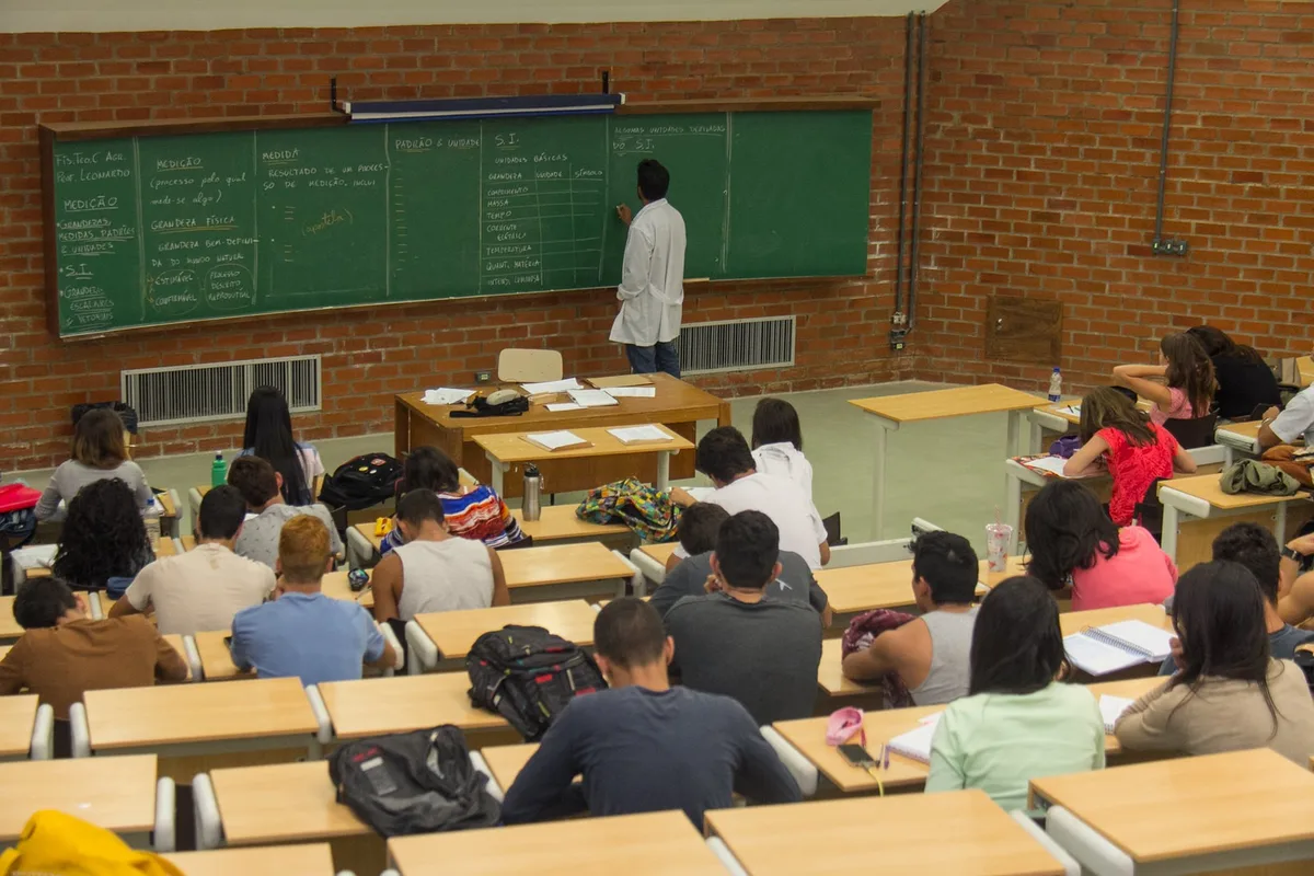 Aulas de universidades públicas são abertas ao público? Entenda o que dizem as regras
