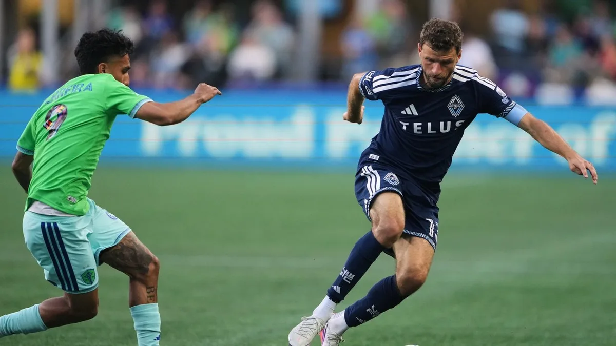 Muller, Elloumi rifle two late goals five minutes apart to seal Whitecaps’ win